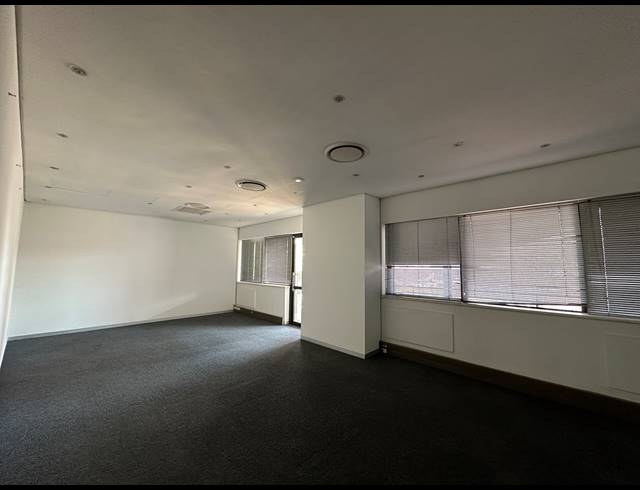 375M² OFFICE TO LET IN CENTURION CENTRAL